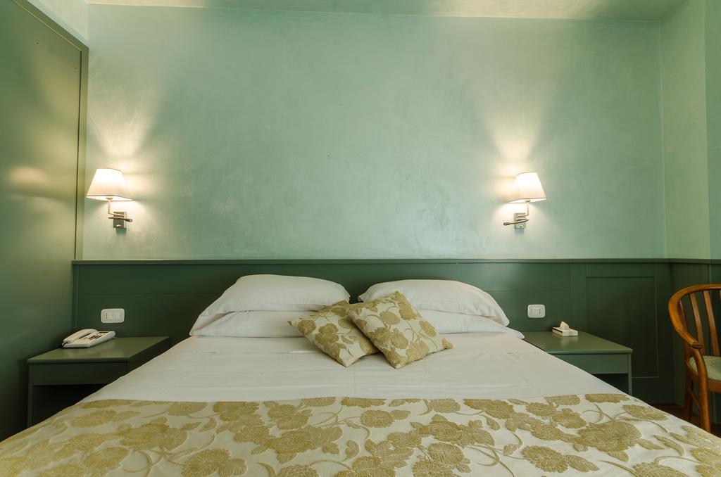 Hotel Santacroce Meeting Sulmona Dış mekan fotoğraf