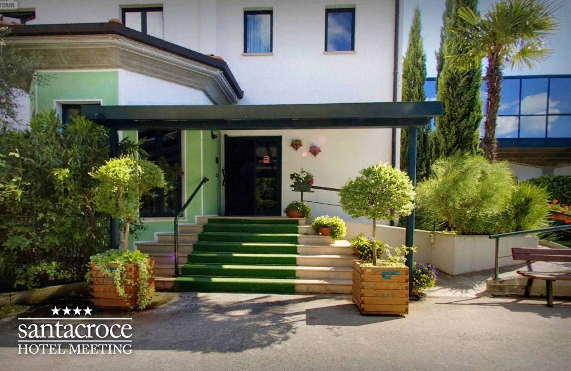 Hotel Santacroce Meeting Sulmona Dış mekan fotoğraf