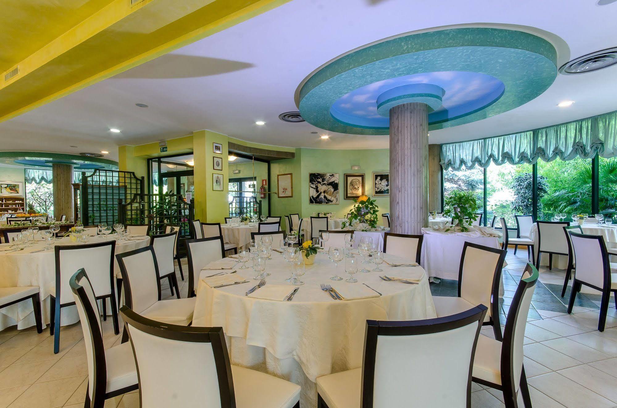 Hotel Santacroce Meeting Sulmona Dış mekan fotoğraf